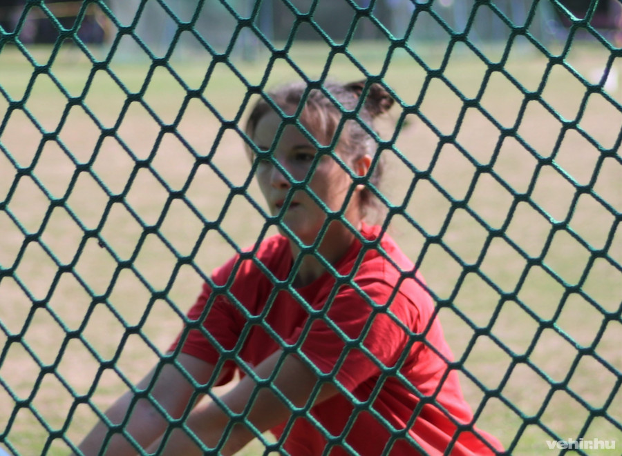 A kalapácsvető Gombás Petra nem talált legyőzőre - Fotók: VEDAC