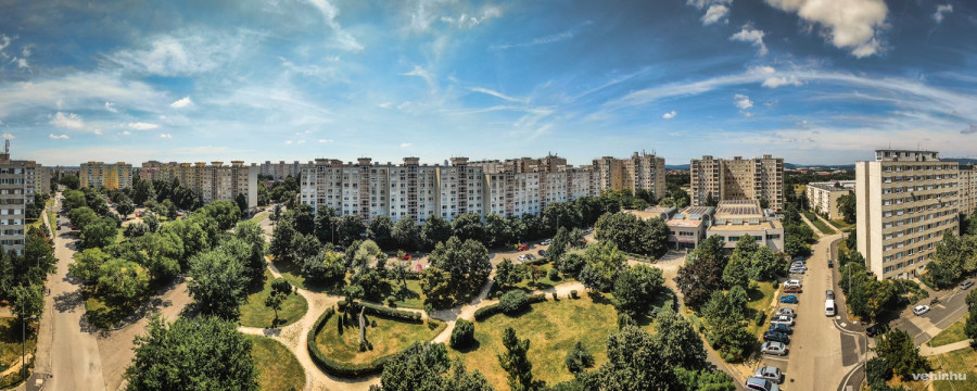 A lokálpatrióták a lakótelepre fókuszálnak