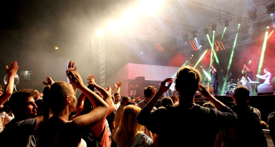 Fotó:  facebook.com/funthomasband