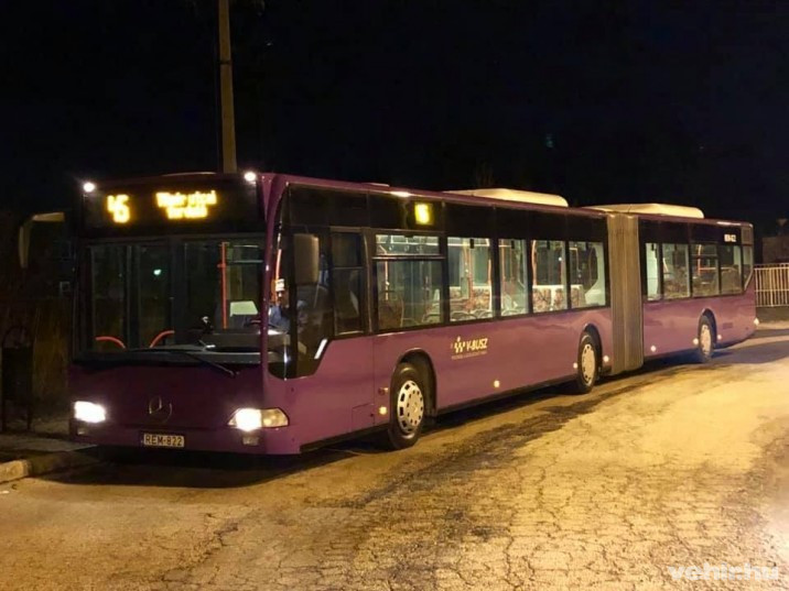 a V-Busz éjszakai járatokat is indított Veszprémben
