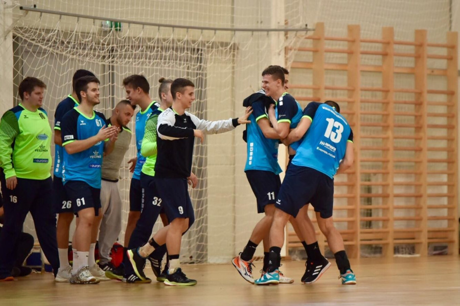 A VKKFT nyerte a városi rangadót