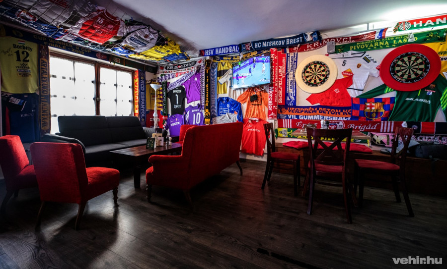 A GRUND-ban darts-versenyeket is szoktak szervezni