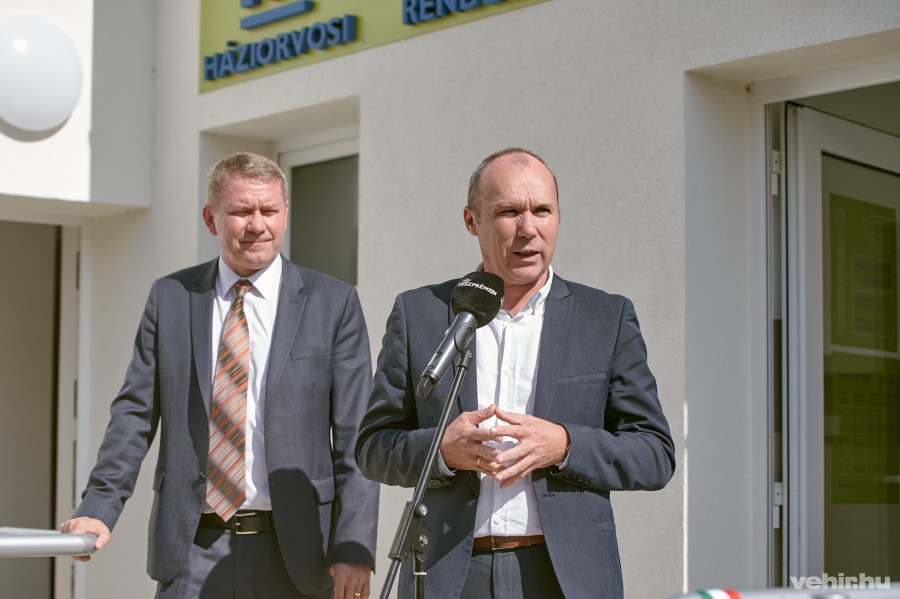 Czaun János és Porga  Gyula