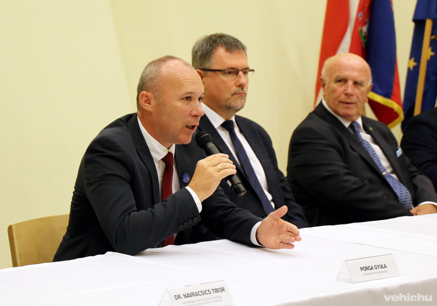 Porga Gyula, Komolay Szabolcs, Somogyi Tivadar