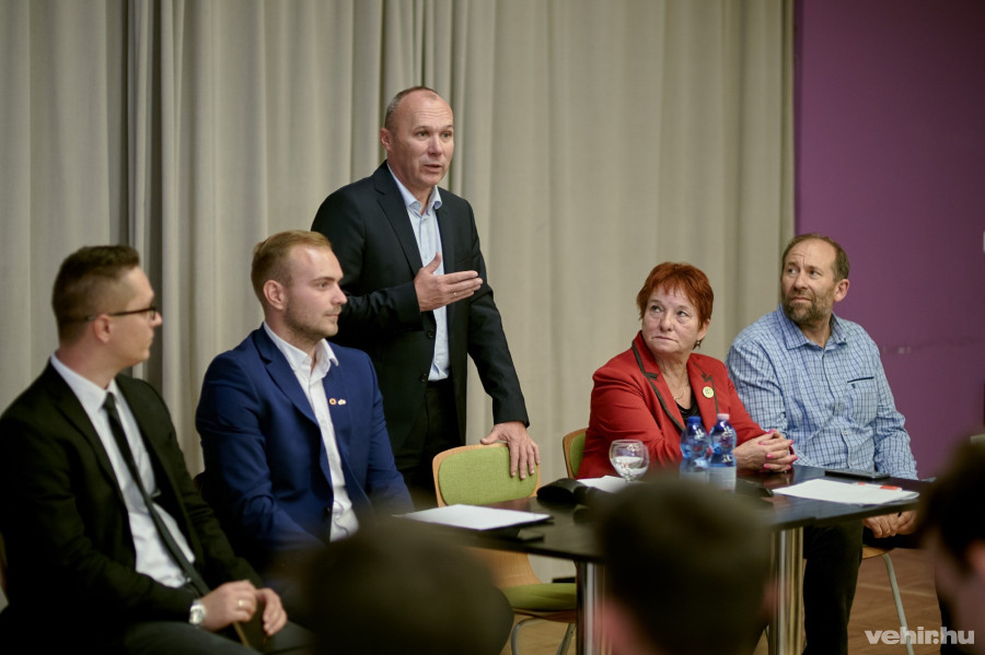 Stiegelmaier Józsefné és Strenner Zoltán maradnak a 3-as és 5-ös körzet képviselő jelöltjei