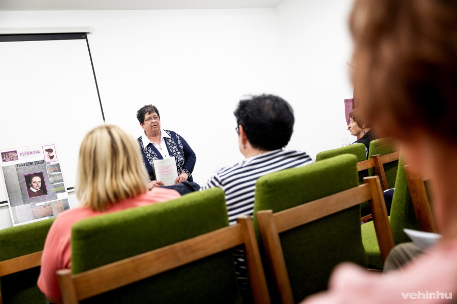 Máthé Éva, a VENŐKE elnöke