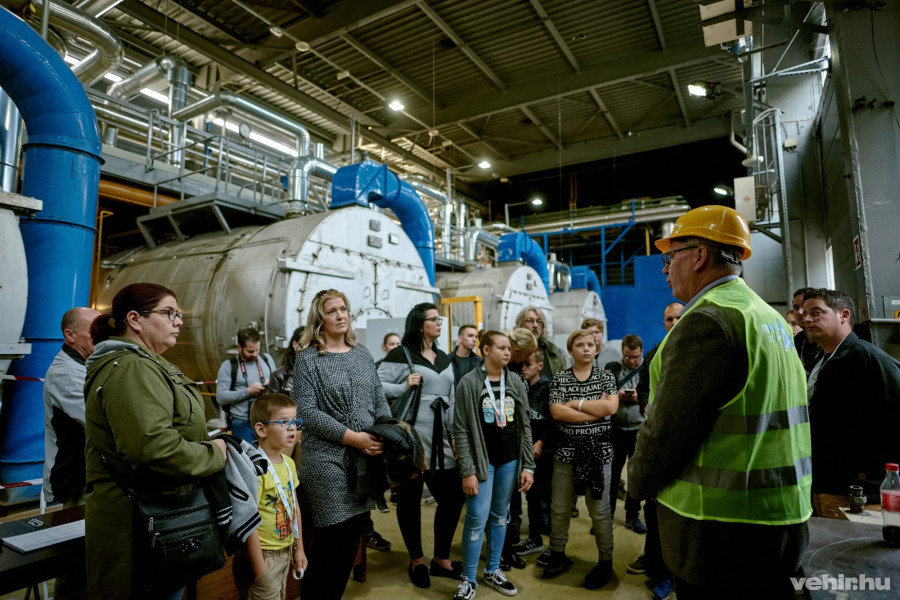 Erőművek éjszakája a Haszkovó utcai fűtőműben (vehir archív)