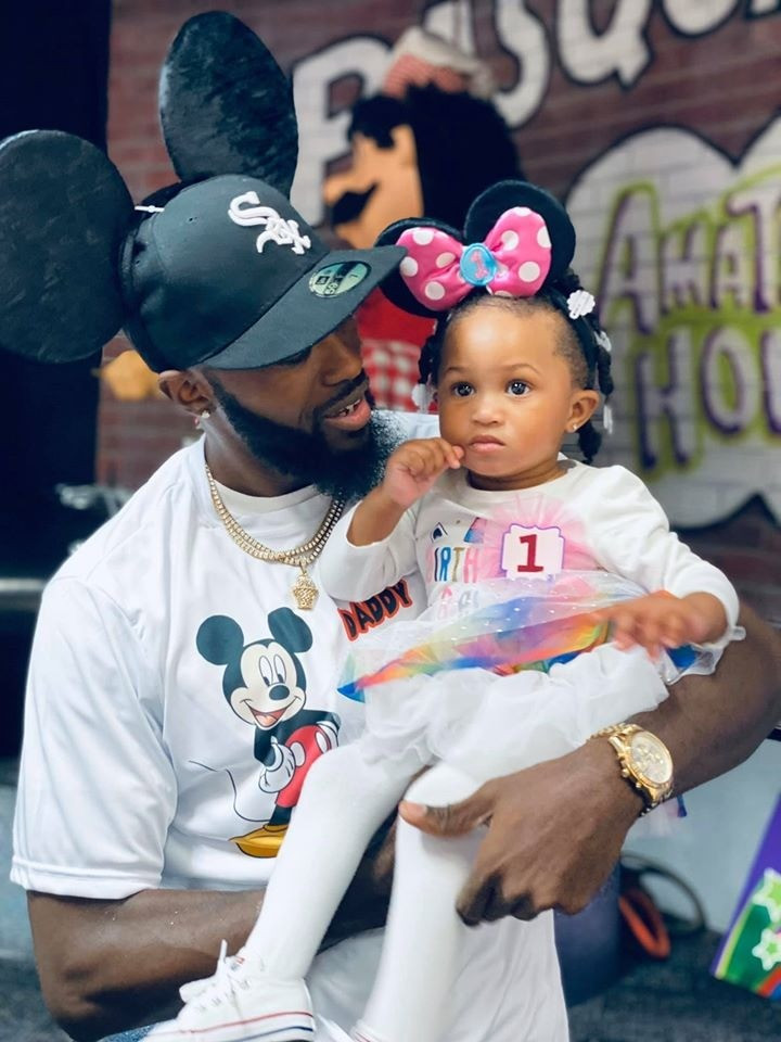 Mike McCall Jr. és kislánya - Fotó: Facebook