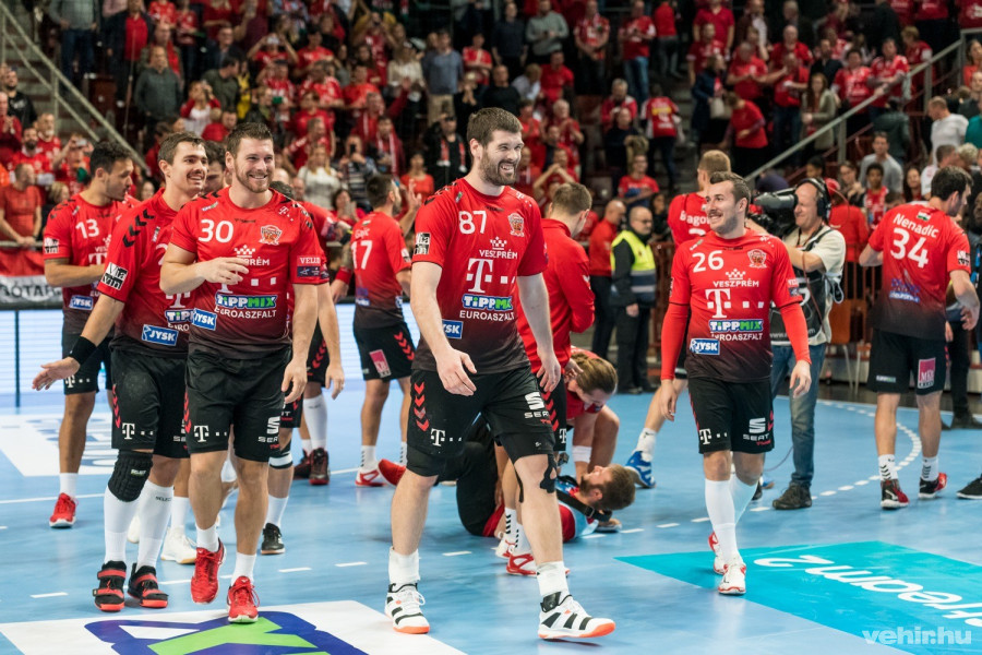 A Veszprém a tabella második helyéről várja a februári folytatást