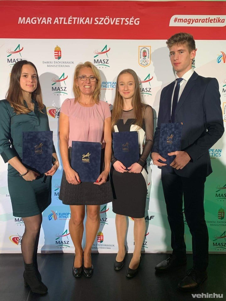 Kéri Bettina, Tóthné Stupián Anikó, Varga Gréta és Molnár Attila