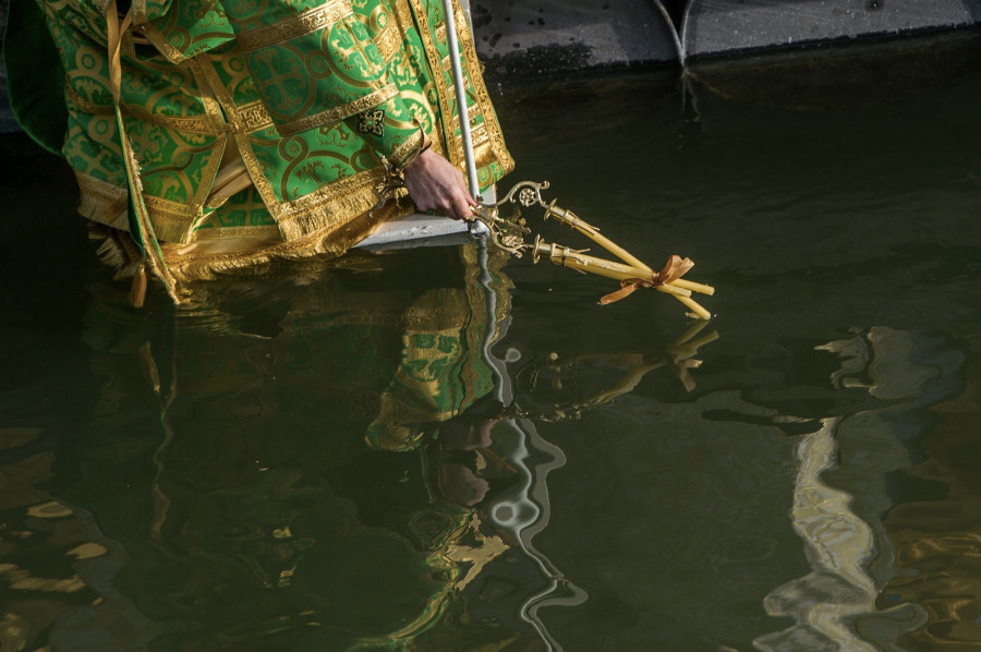 A Duna vízének megszentelése