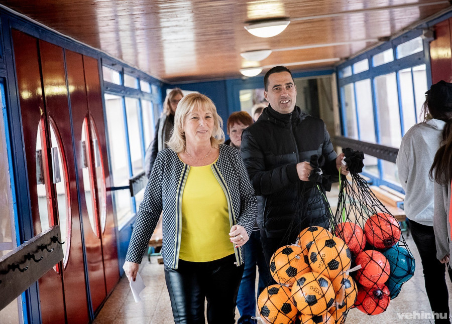 Barták Péterné és Ovádi Péter