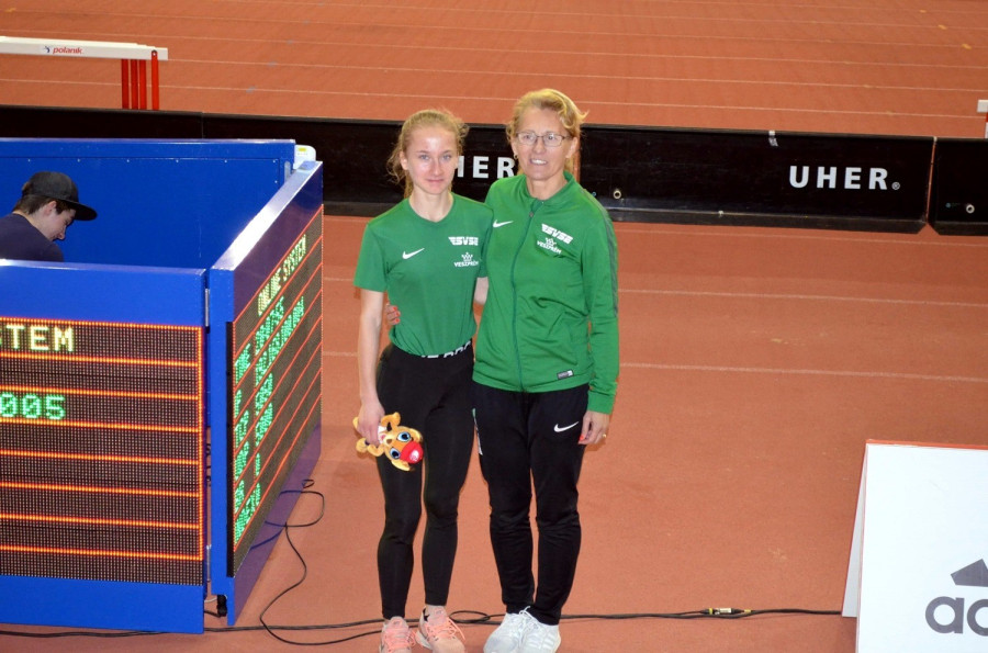 Varga Gréta és Tóthné Stupián Anikó