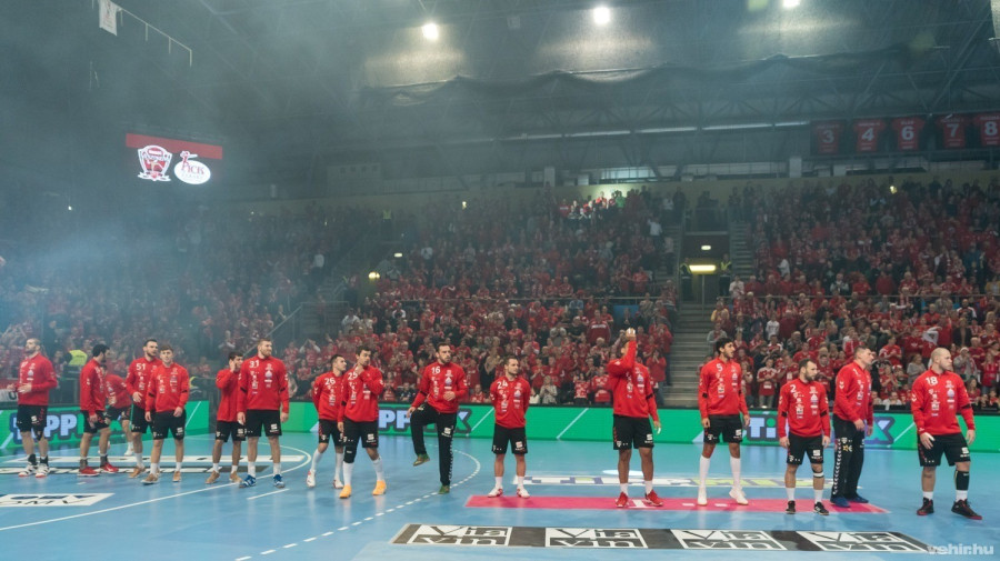 Jó hír: nincs fertőzött a csapatban!