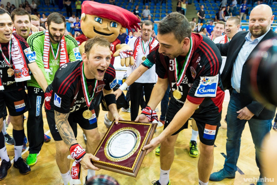 Iváncsik Gergő és Gulyás Péter magyar bajnokként búcsúzhatott el az aktív játéktól - Szeged (Újszegedi sportcsarnok), 2017.05.24.