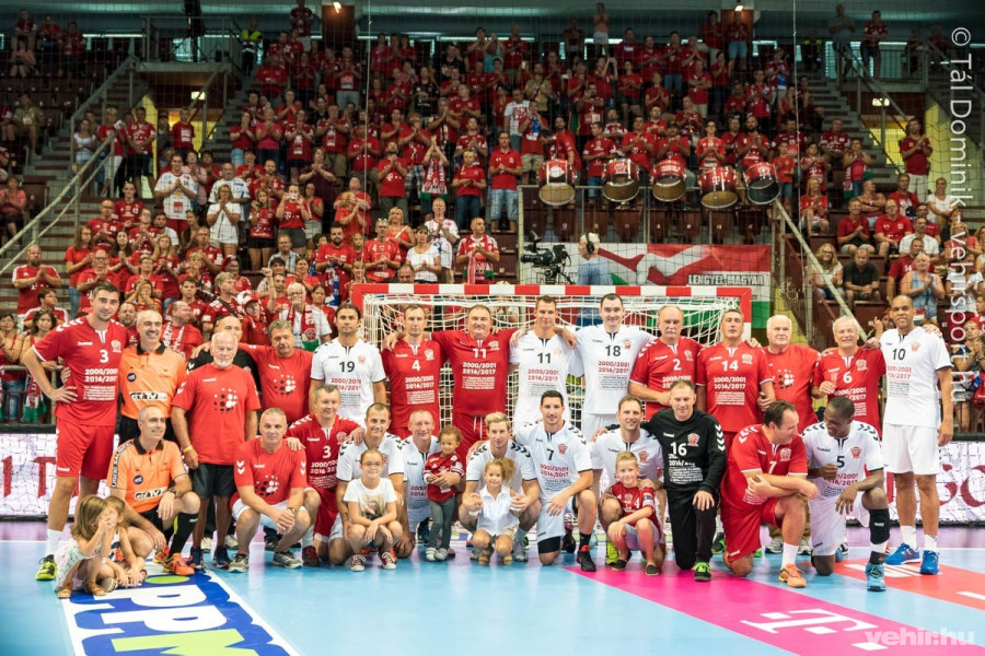 Iváncsik Gergő és Gulyás Péter barátai a két klasszis búcsúmeccsén - Veszprém Aréna, 2017.08.27.