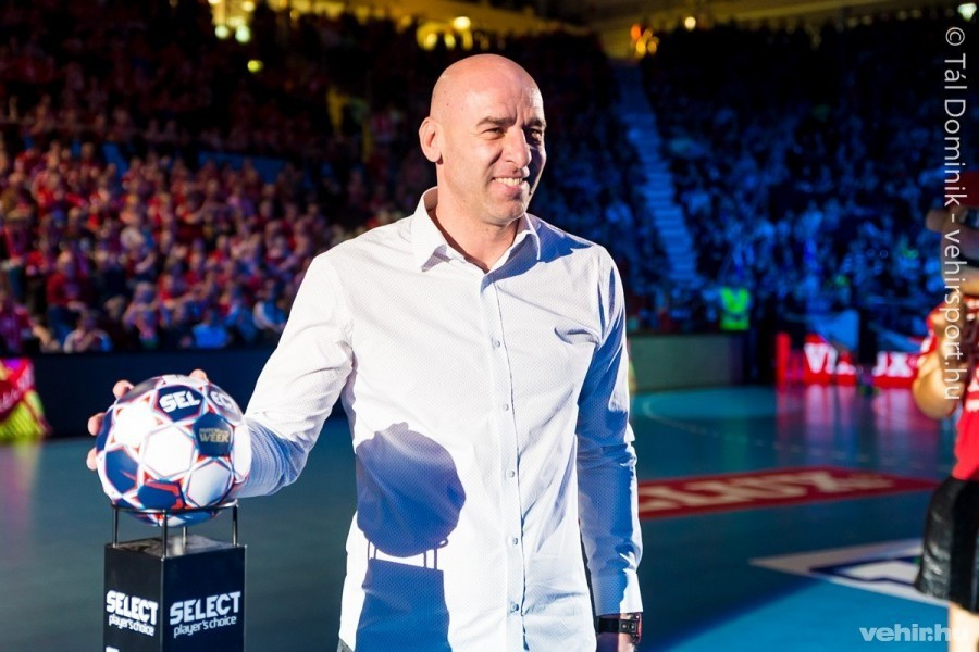 Éles József: Külön elismerés számomra, hogy engem választottak a szurkolók (archív fotó)