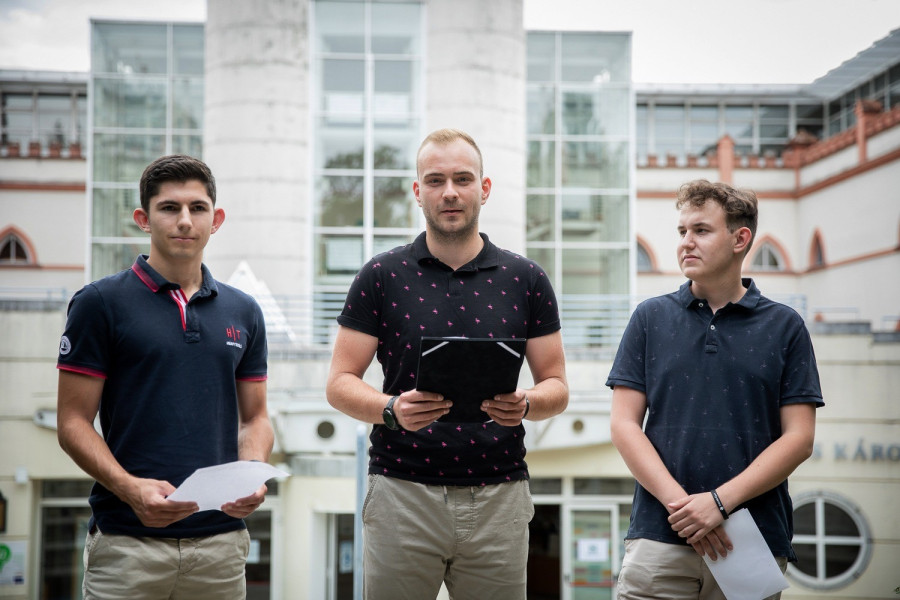 Szedlák Áron (Polgári Csapat), Bóka Bence, Kovács Örs (Vediök)