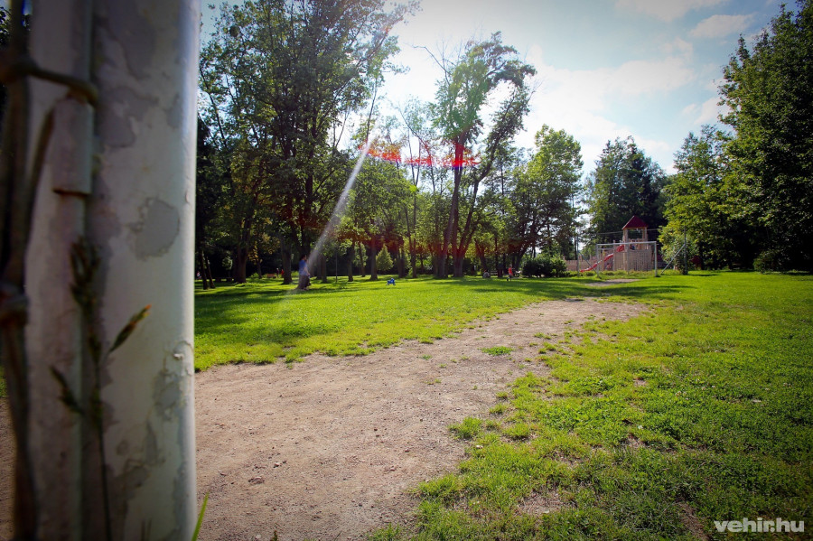 Kolostorok és kertek