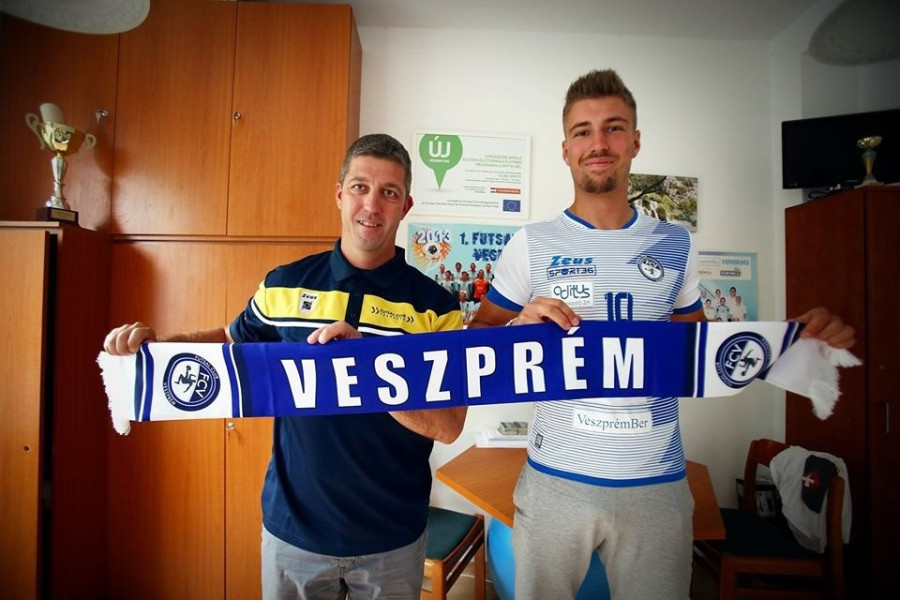 Az 1. FCV ügyvezető elnöke, Rajki Tamás és a klub új szerzeménye, Pál Patrik