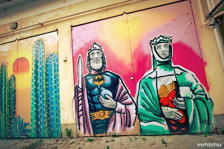 Kegyeletsértés a katolikus egyház kanonizált szentjét és boldogját amerikai szuperhősként ábrázolni?