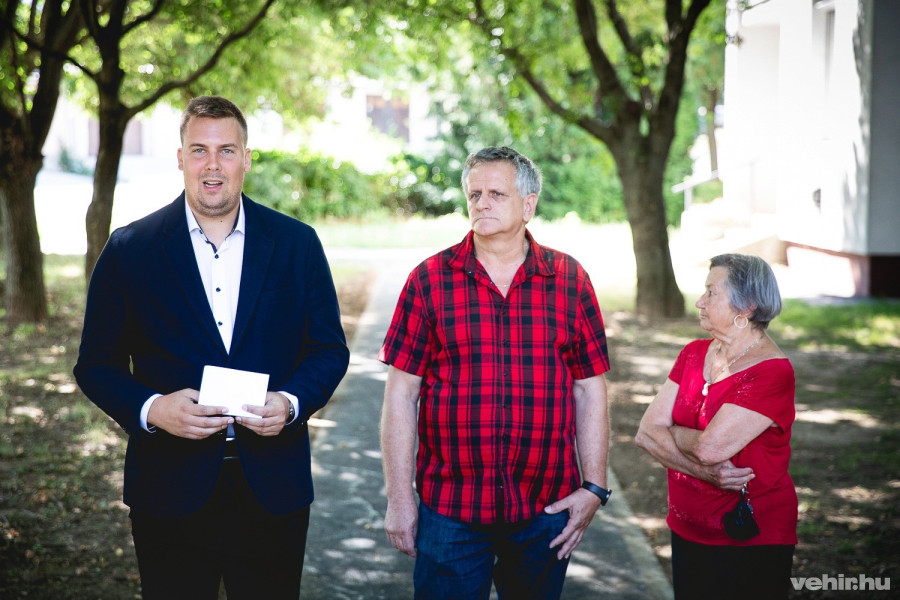 Halmay Gábor és Mülner Attila a kedd délelőtti sajtótájékoztatón