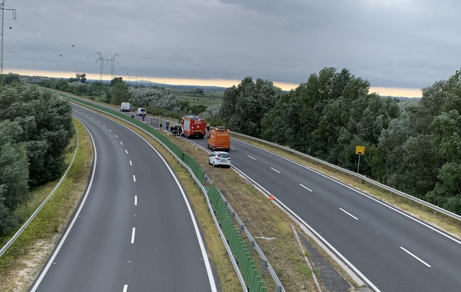 Olvasónk fotója a balesetről