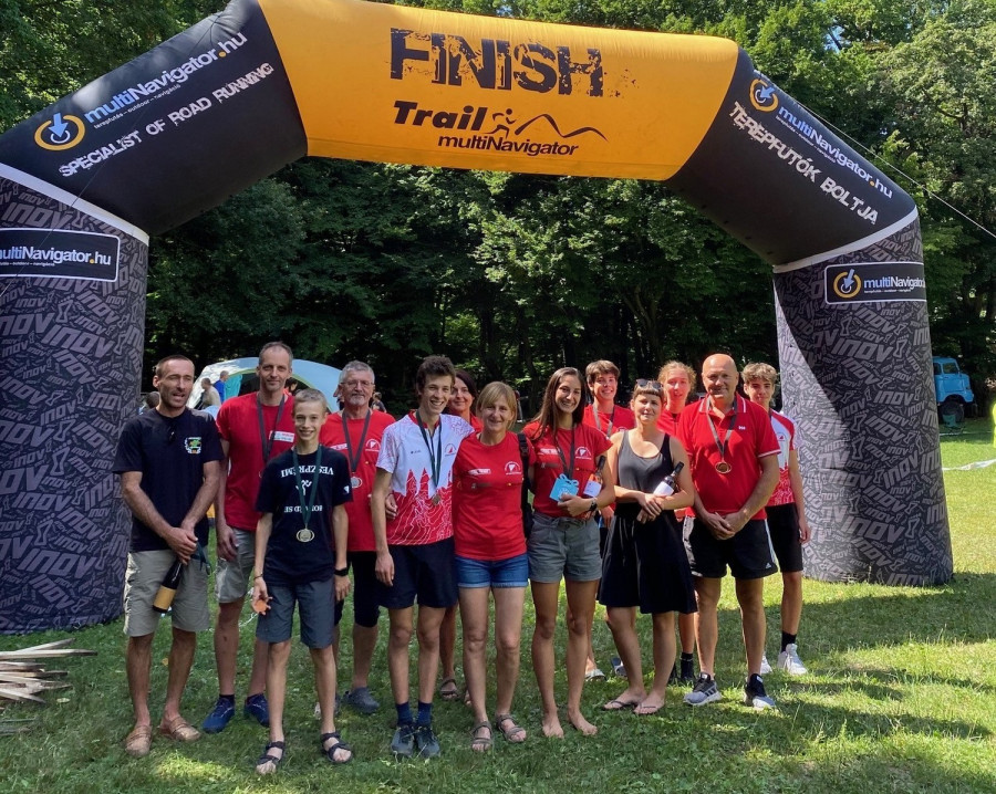 A Veszprémi Honvéd SE dobogós helyezettjei - Fotó: Lantai Lili