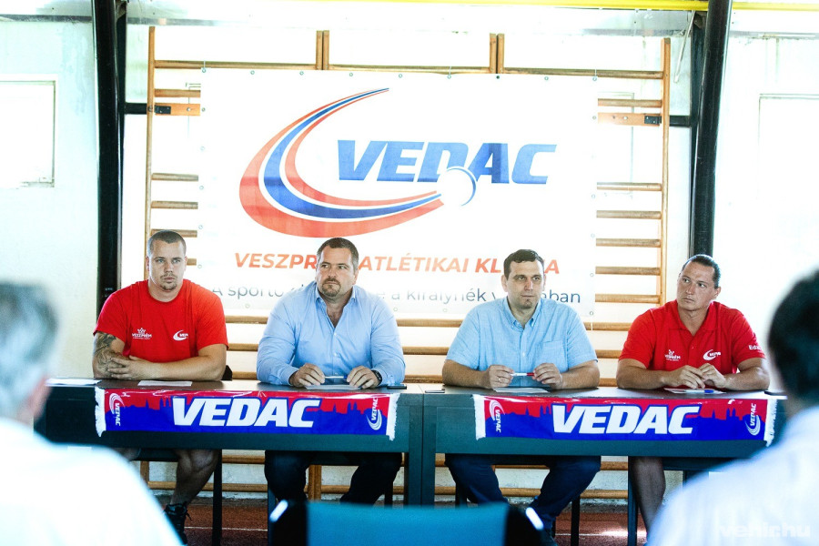 Pásztor Bence mellett Zentai Tibor, Németh Attila és Török Krisztián