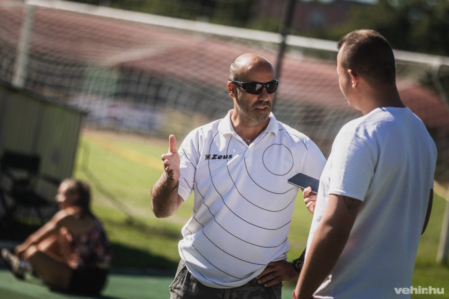 Máhl Krisztián és a Veszprémi Jéglovagok számára Levente egyet jelent az örömmel és a büszkeséggel