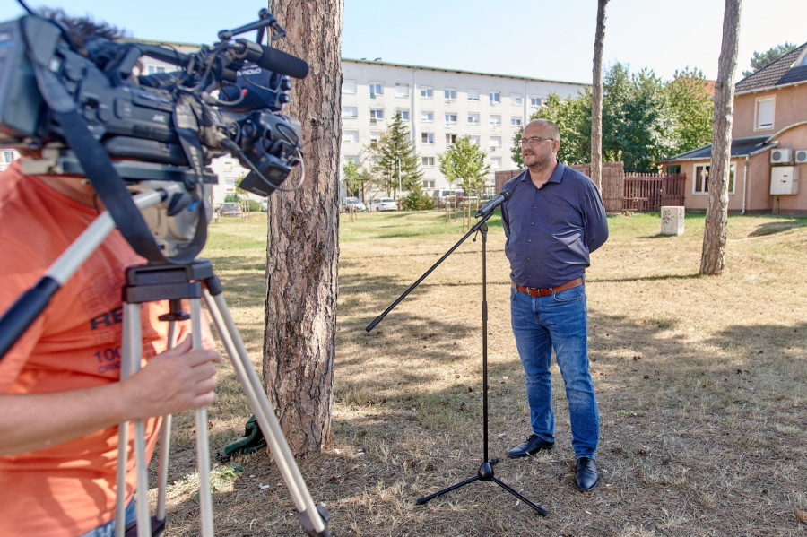 Gerstmár Ferenc egy korábbi sajtótájékoztatója a választókörzetében (fotó: Domján Attila / vehir archív)