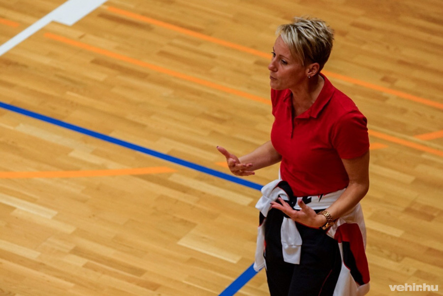 Szokolikné Kalmár Judit nagyon büszke tanítványaira (archív fénykép)