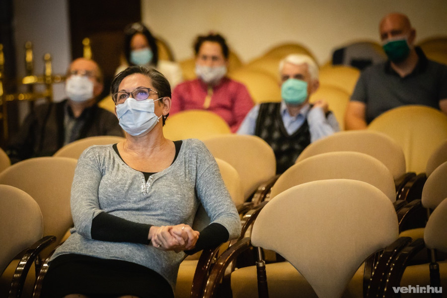 Brányi Mária a fórumon