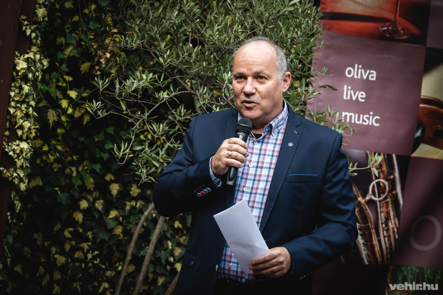 Mészáros Zoltán, az Oliva alapítója