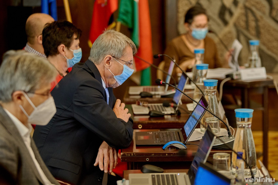 Hartmann Ferenc (MSZP-Párbeszéd-LMP) az október 29-én tartott közgyűlésen