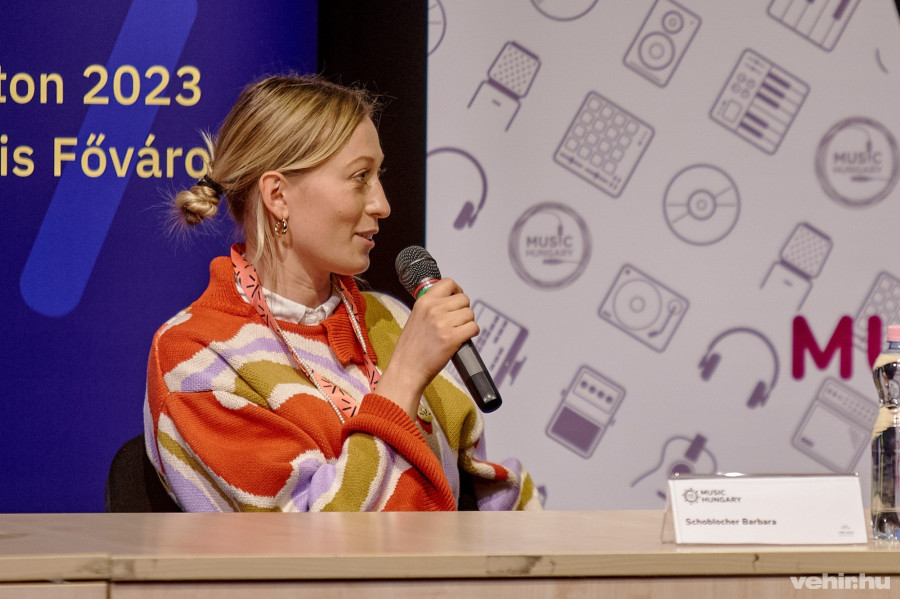 Schloblocher Barbara, a Blahalouisiana énekese.