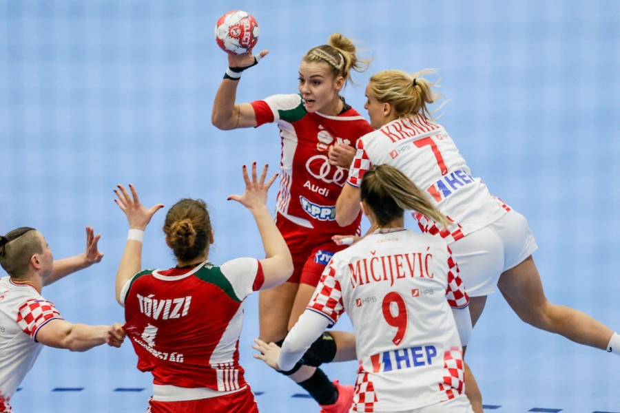 /043011001797/ / kolektiffimages