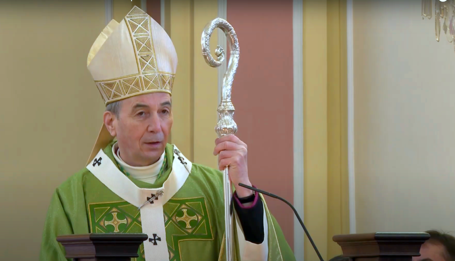 A Házasság Hetének záró szentmiséjét Udvardy György veszprémi érsek celebrálta 2021 február 14-én az Árpád-házi Szent Margit templomban.