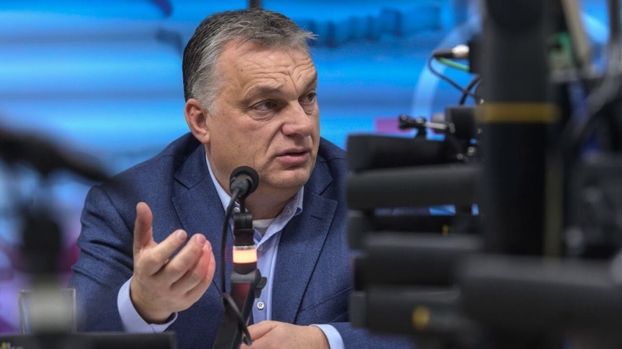 Orbán Viktor a Kossuth Rádió stúdiójában (MTI, archív)