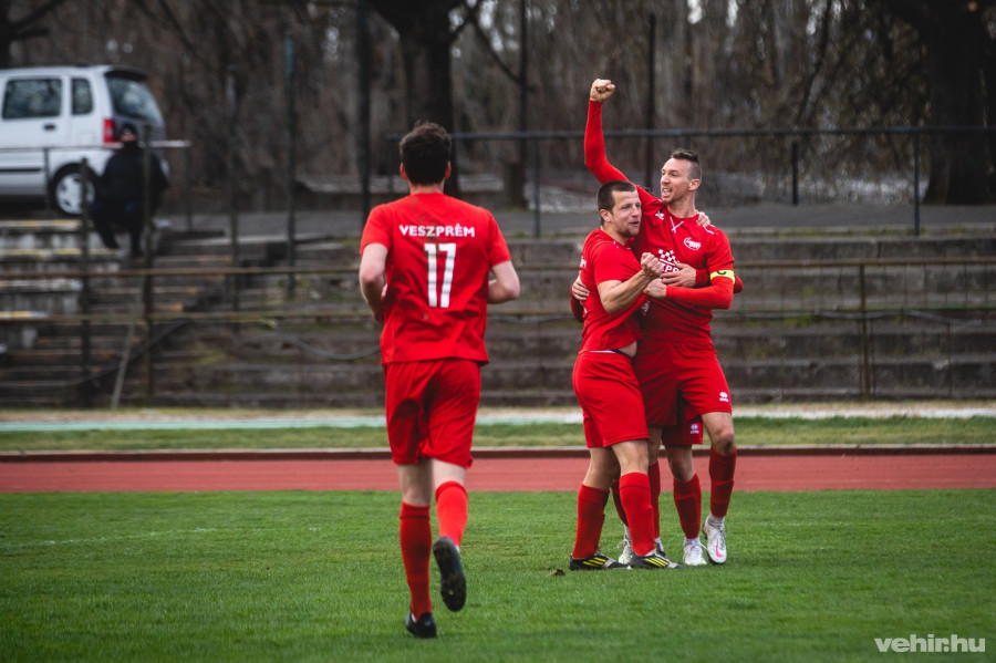 Továbbra is dobogón a veszprémiek! (archív fénykép)
