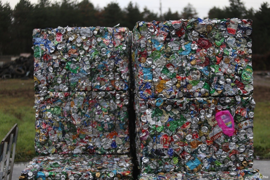 Bálázott hulladék a Kistó utcai lerakóban