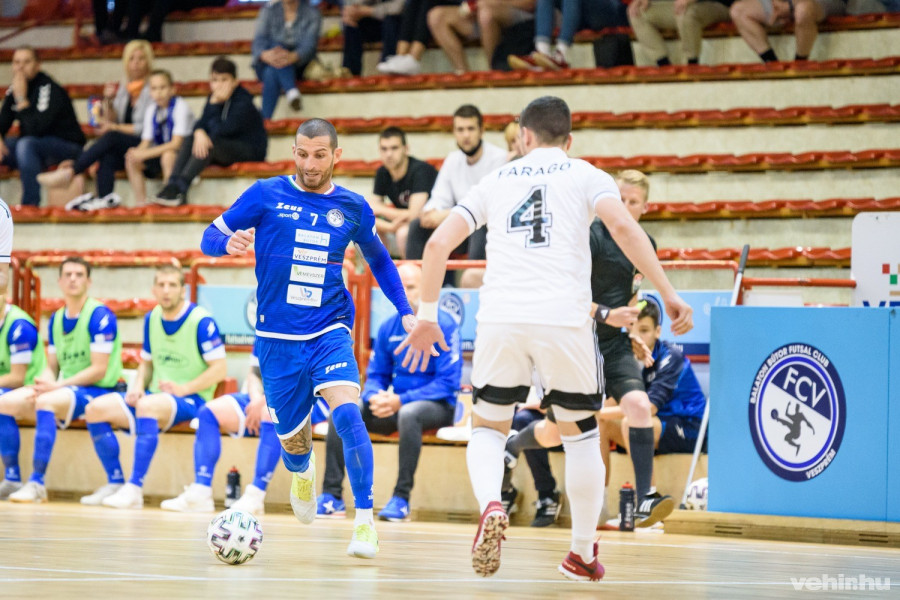 Tatai Józsefet és társait egyetlen győzelem választja el a bajnoki bronzéremtől