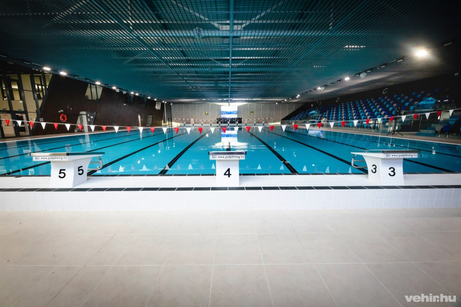 A veszprémi uszoda várja a magyar elitmezőnyt (archív fotó)