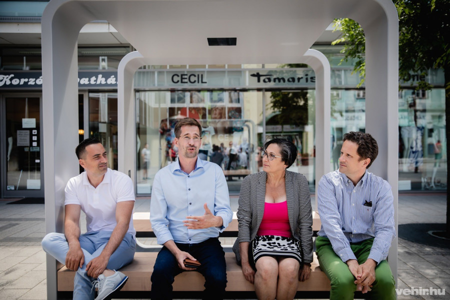 Ovádi Péter, Gallai Máté, Brányi Mária, Temesvári Balázs a sajtótájékoztatón