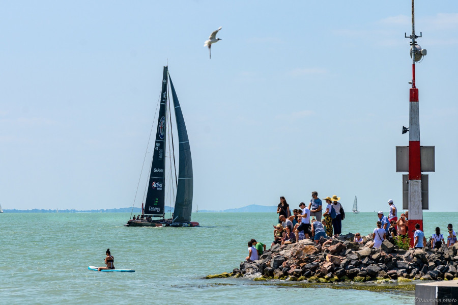 A tavalyi győztes RSM a Tihanyi-szorosban