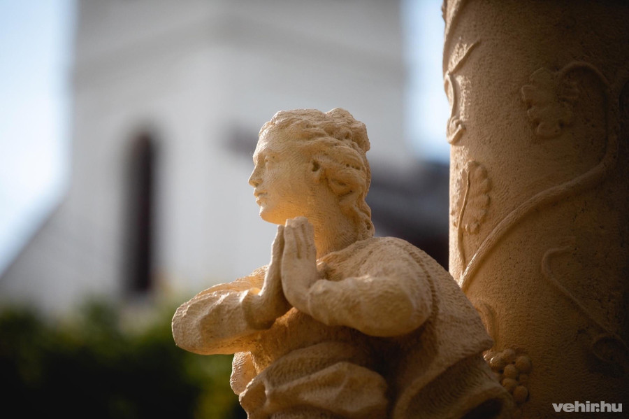 Így fest az új szobor.