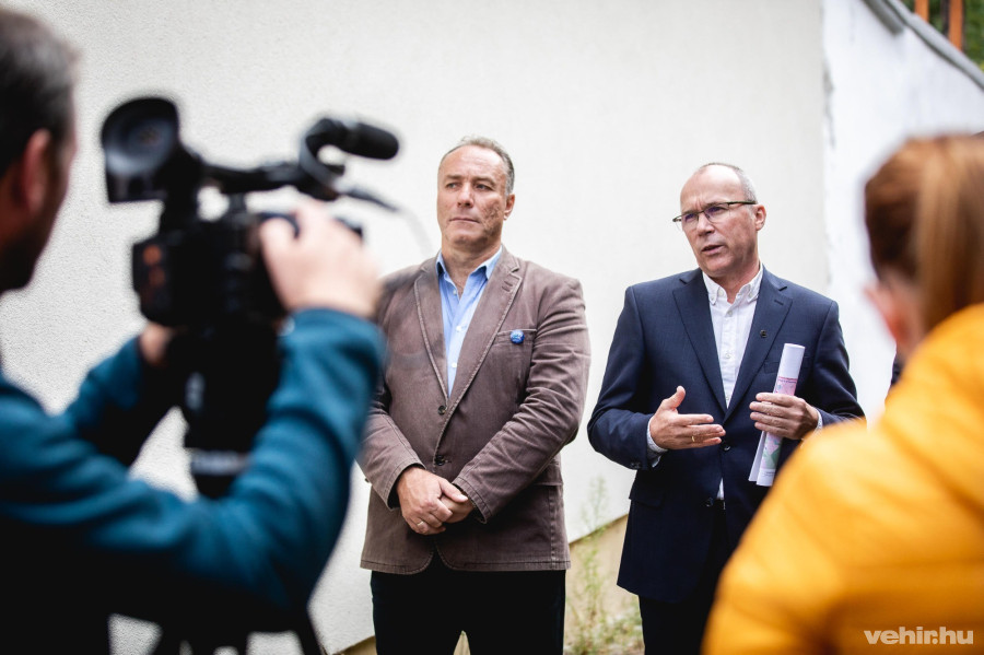 Porga Gyula és Bázsa Botond