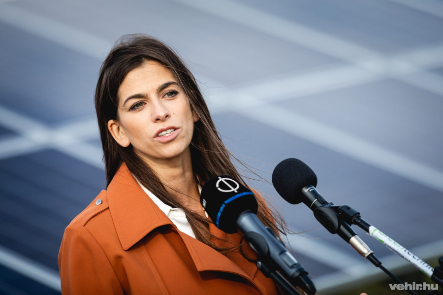 Szentkirályi Alexandra 