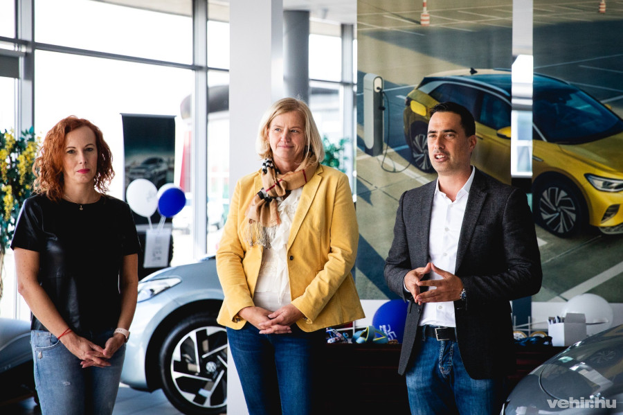 Sándor Katalin, Molnár Judit és Ovádi Péter.