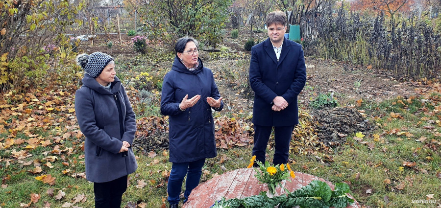 Szalay Tímea, Brányi Mária és Ferenczy Gábor a sajtótájékoztatón
